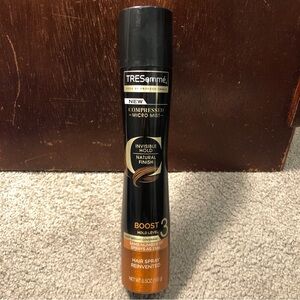 TRESemme Compressed Micro Mist Hair Spray Level 3 Boost Hold, 5.5oz